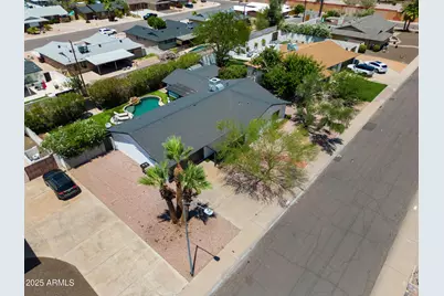 8732 E Sandalwood Drive, Scottsdale, AZ 85250 - Photo 35