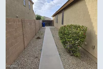 14218 W Calavar Road, Surprise, AZ 85379 - Photo 25