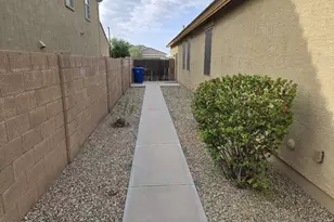 14218 W Calavar Rd, Surprise, AZ 85379 - Photo 25