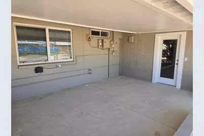 10166 W Cinnebar Avenue, Sun City, AZ 85351 - Photo 17