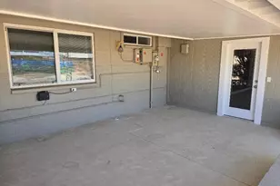 10166 W Cinnebar Ave, Sun City, AZ 85351 - Photo 17