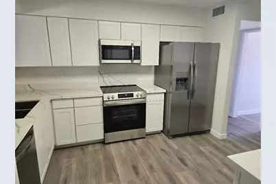 10166 W Cinnebar Avenue, Sun City, AZ 85351 - Photo 15