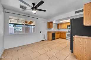 3604 S Cutler Dr, Tempe, AZ 85282 - Photo 9