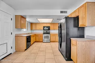 3604 S Cutler Dr, Tempe, AZ 85282 - Photo 11