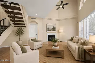 10249 N 12th Pl, Phoenix, AZ 85020 - Photo 3