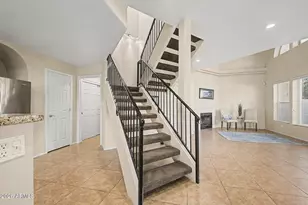 10249 N 12th Pl, Phoenix, AZ 85020 - Photo 11