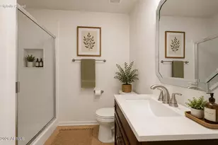10249 N 12th Pl, Phoenix, AZ 85020 - Photo 17