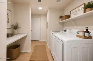 10249 N 12th Pl, Phoenix, AZ 85020 - Photo 19