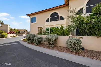 10249 N 12th Place #2, Phoenix, AZ 85020 - Photo 3