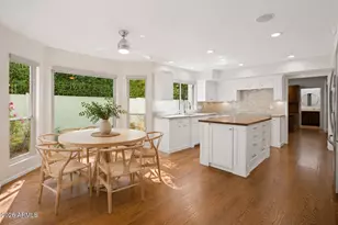 7337 E Echo Ln, Scottsdale, AZ 85258 - Photo 13