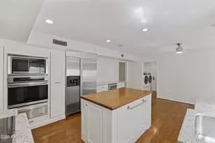7337 E Echo Ln, Scottsdale, AZ 85258 - Photo 5