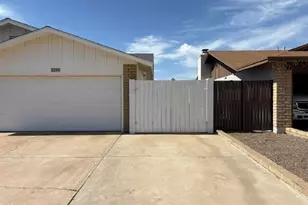 3244 W Yucca St, Phoenix, AZ 85029 - Photo 3