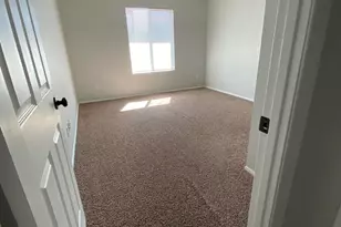3244 W Yucca St, Phoenix, AZ 85029 - Photo 13
