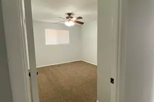 3244 W Yucca St, Phoenix, AZ 85029 - Photo 11