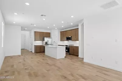11879 W Burnside Trail, Peoria, AZ 85383 - Photo 5