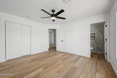 3802 W Sunland Avenue, Phoenix, AZ 85041 - Photo 13