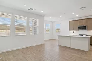 32696 N Smokeview Trl, Peoria, AZ 85383 - Photo 9