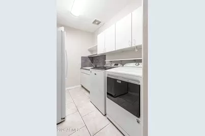 509 W Lavitt Lane, Phoenix, AZ 85086 - Photo 23