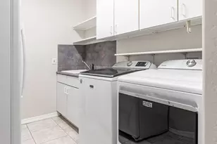 509 W Lavitt Ln, Phoenix, AZ 85086 - Photo 23