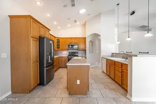 509 W Lavitt Ln, Phoenix, AZ 85086 - Photo 15