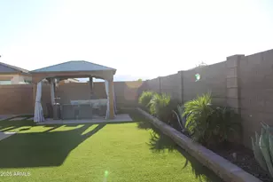 17258 W Seldon Ln, Waddell, AZ 85355 - Photo 55