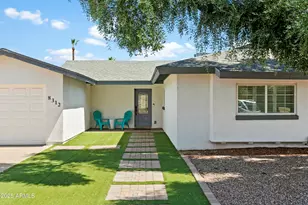 8312 E MacKenzie Dr, Scottsdale, AZ 85251 - Photo 3