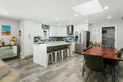 8312 E Mackenzie Drive, Scottsdale, AZ 85251 - Photo 9