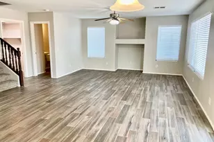 9820 W Pioneer St, Tolleson, AZ 85353 - Photo 1