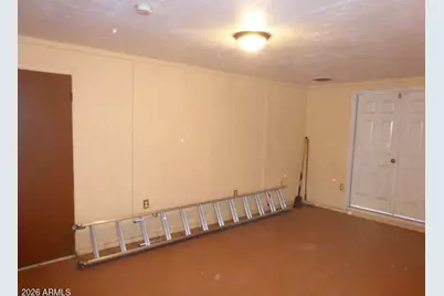 303 W Greenwich Road, Kearny, AZ 85137 - Photo 11