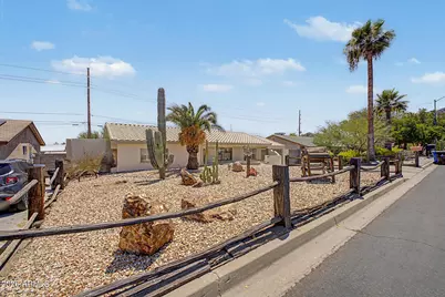 1229 E Mercer Lane, Phoenix, AZ 85020 - Photo 5