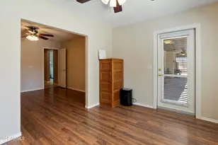 25065 N 72nd Ln, Peoria, AZ 85383 - Photo 17