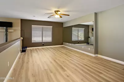 25065 N 72nd Lane, Peoria, AZ 85383 - Photo 21
