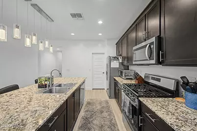279 W Satinka Drive, San Tan Valley, AZ 85140 - Photo 5