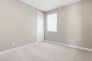 7762 W Hayward Ave, Glendale, AZ 85303 - Photo 23