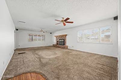 5618 W Belmont Avenue, Glendale, AZ 85301 - Photo 7
