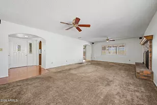5618 W Belmont Ave, Glendale, AZ 85301 - Photo 9