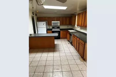2010 Santa Rita Drive, Sierra Vista, AZ 85635 - Photo 5