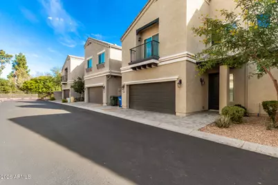 3059 N 33rd Place, Phoenix, AZ 85018 - Photo 3