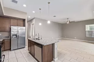3059 N 33rd Pl, Phoenix, AZ 85018 - Photo 13