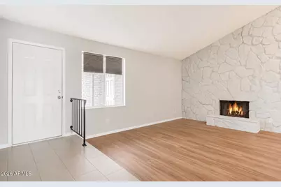 6353 W Mission Lane, Glendale, AZ 85302 - Photo 5