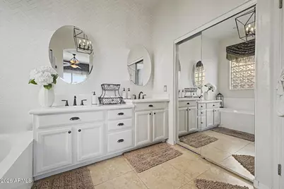8714 W Morten Avenue, Glendale, AZ 85305 - Photo 21
