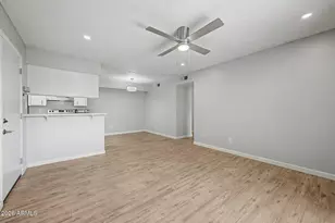 2625 E Indian School Rd, Phoenix, AZ 85016 - Photo 9