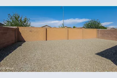 7005 S 31st Drive, Phoenix, AZ 85041 - Photo 15