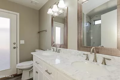 7005 S 31st Drive, Phoenix, AZ 85041 - Photo 13