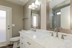 7005 S 31st Dr, Phoenix, AZ 85041 - Photo 13
