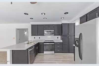 11991 N 69th Avenue, Peoria, AZ 85345 - Photo 15
