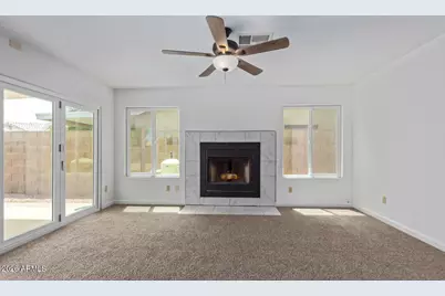 11991 N 69th Avenue, Peoria, AZ 85345 - Photo 9