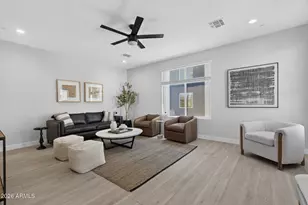 2601 E Clarendon Ave, Phoenix, AZ 85016 - Photo 11