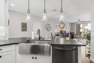 2511 W Queen Creek Rd, Chandler, AZ 85248 - Photo 11