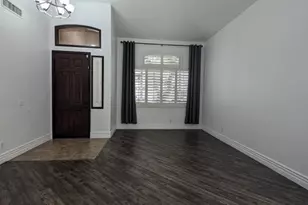 650 W Kent Pl, Chandler, AZ 85225 - Photo 9